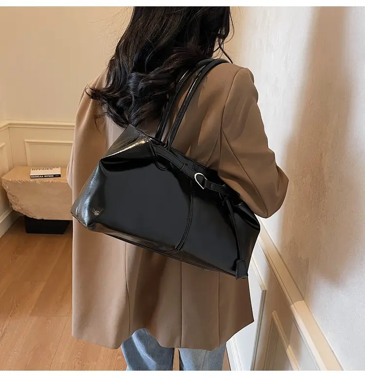 Women Cross-Border Retro Shoulder Bag Large Capacity 2026 — feature 23