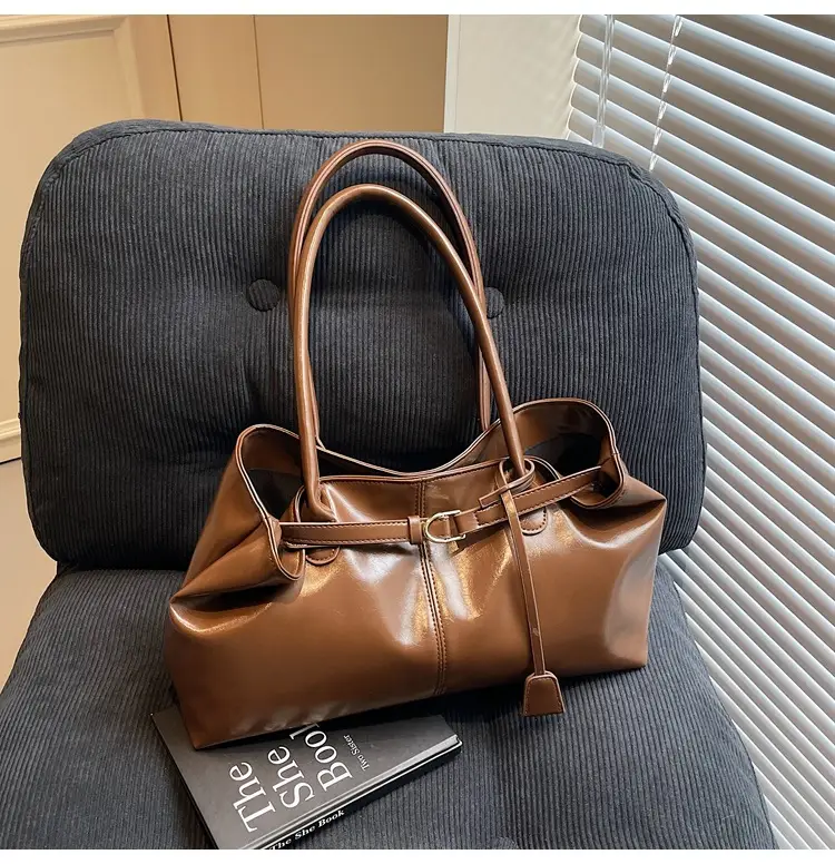 Women Cross-Border Retro Shoulder Bag Large Capacity 2026 - Image 3