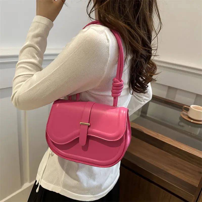 Women's White Crossbody Shoulder Bag with Adjustable Strap - Image 6