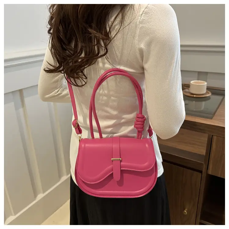 Women's White Crossbody Shoulder Bag with Adjustable Strap — feature 13