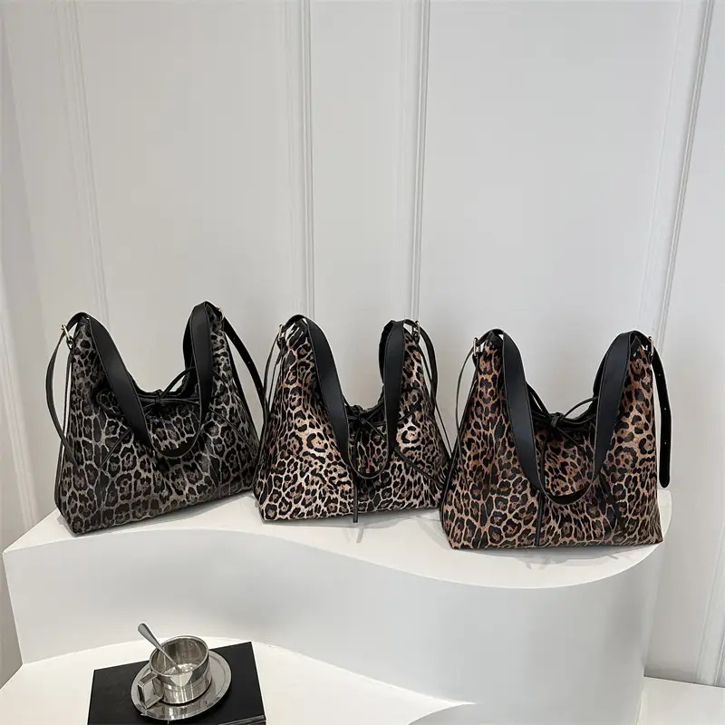 Leopard Print Shoulder Bag for Women Spring 2025 - Image 4