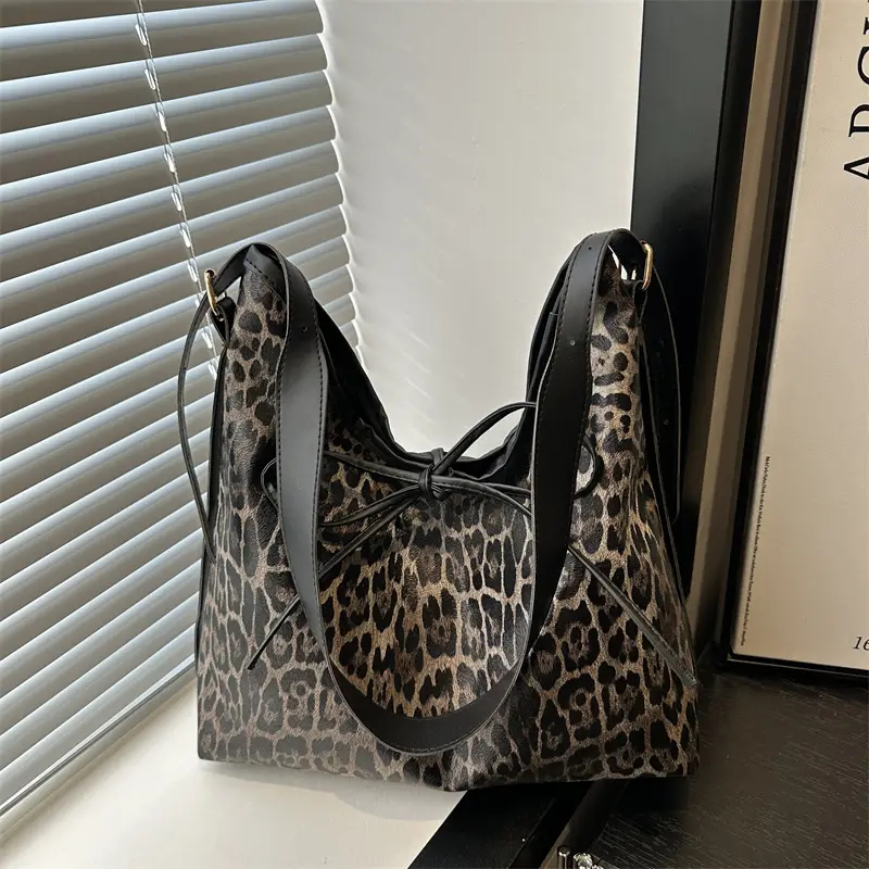 Leopard Print Shoulder Bag for Women Spring 2025 - Image 5