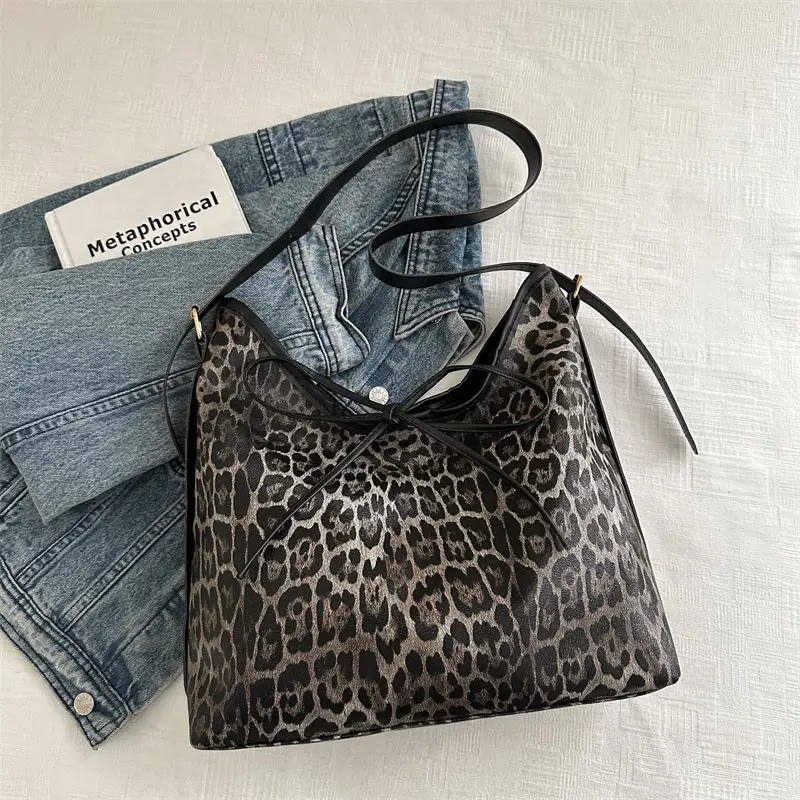 Leopard Print Shoulder Bag for Women Spring 2025 - Image 3