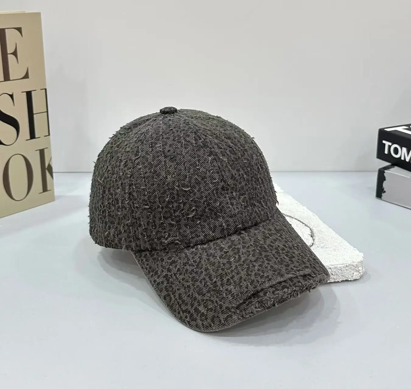 Leopard Print Distressed Cap for Men Women Sun Hat - Image 2