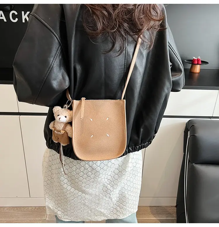 Women's Soft Leather Shoulder Bag with Mobile Phone Holder — feature 12