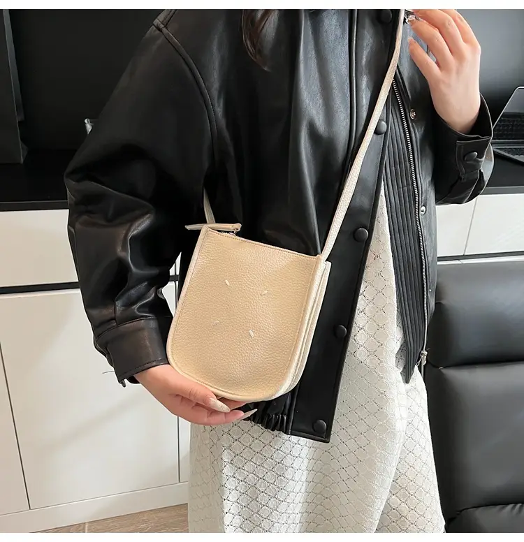 Women's Soft Leather Shoulder Bag with Mobile Phone Holder — feature 8