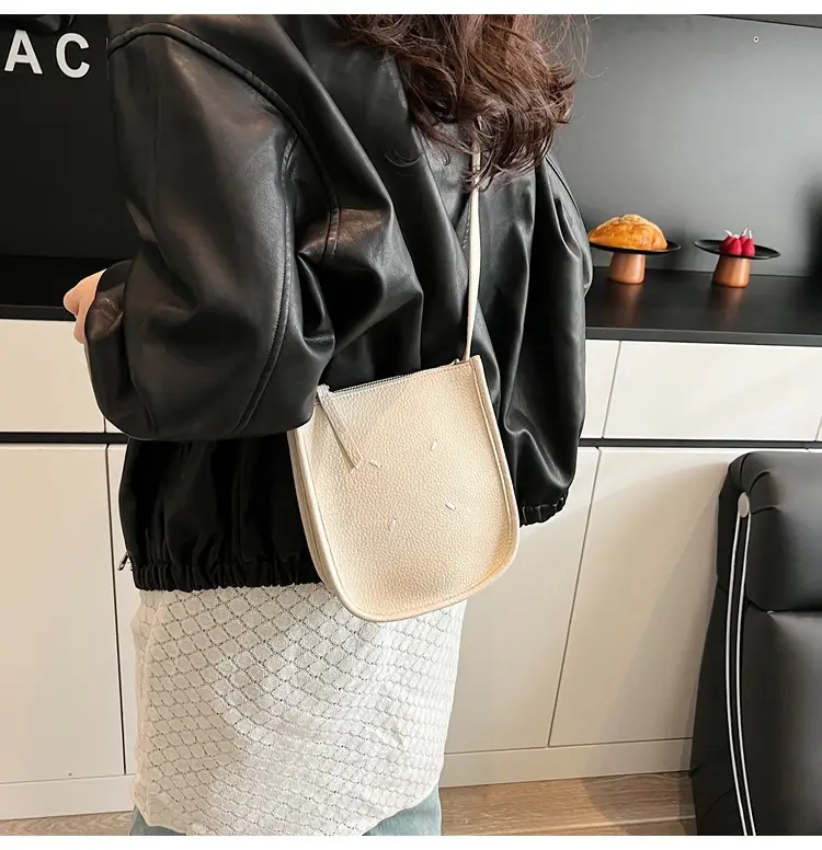 Women's Soft Leather Shoulder Bag with Mobile Phone Holder — feature 9