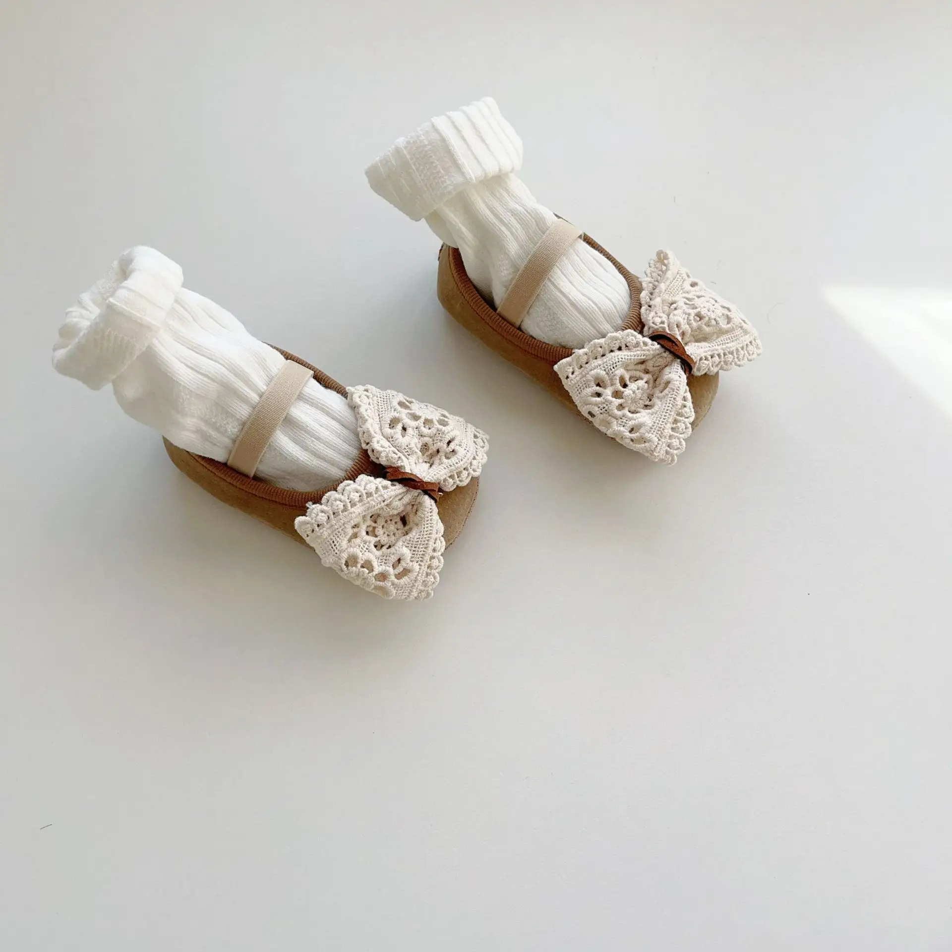 White Lace Baby Shoes for Toddler Girls Non-Slip Sole — feature 7