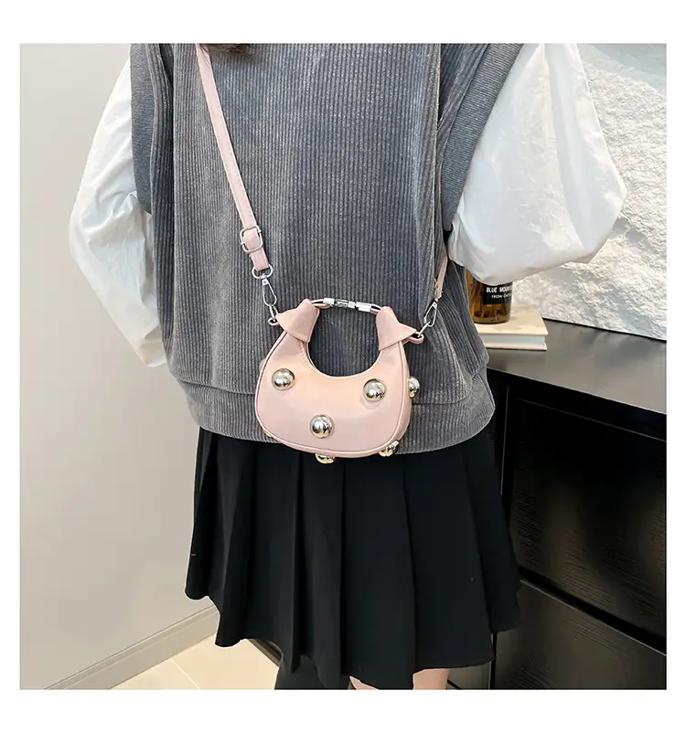 Black Pearl Button Shoulder Messenger Bag — feature 12