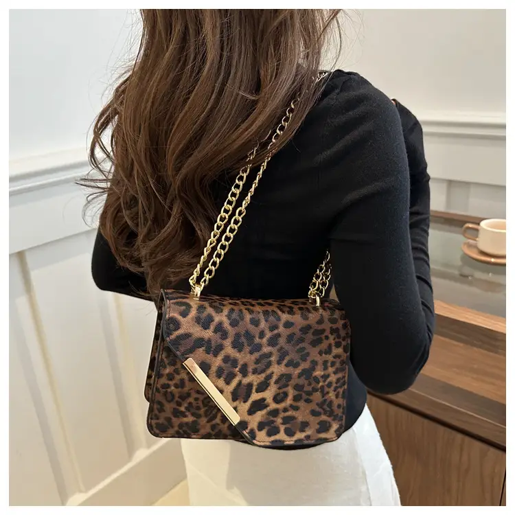 Leopard Print Small Square Chain Crossbody Bag Women 2025 — feature 13