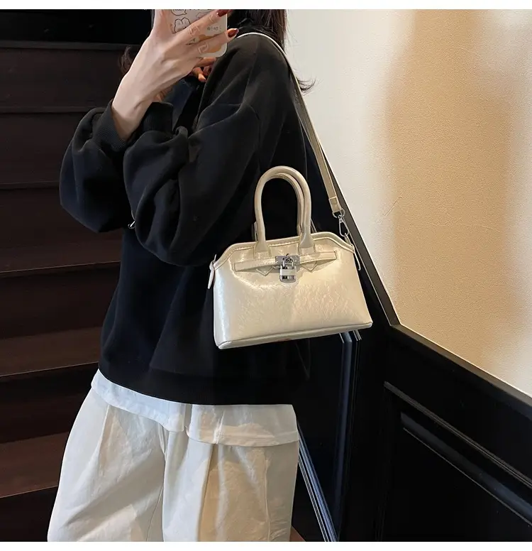 White Crossbody Shoulder Bag for Women Spring Summer 2025 — feature 8