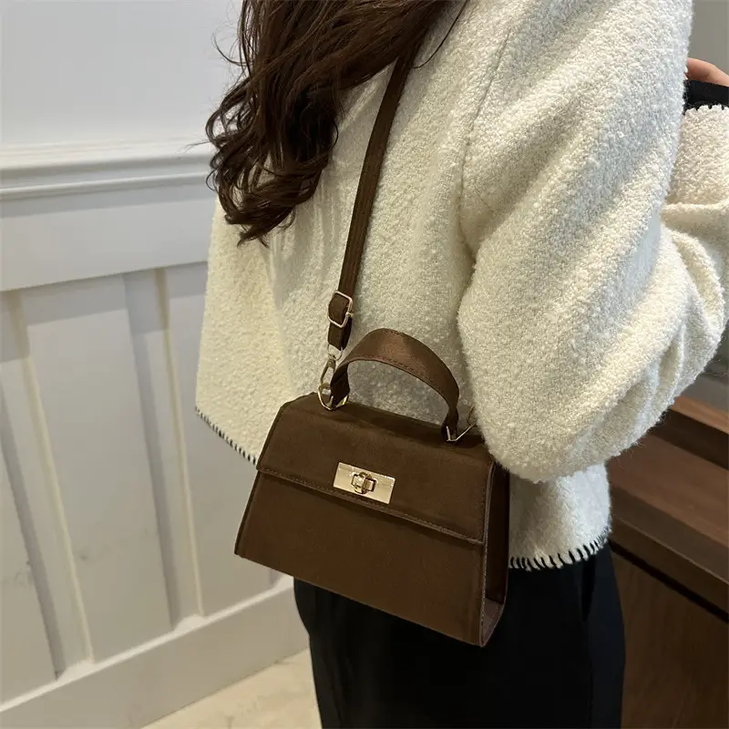 2025 Spring Brown Leather Commuter Lock Bag - Image 7