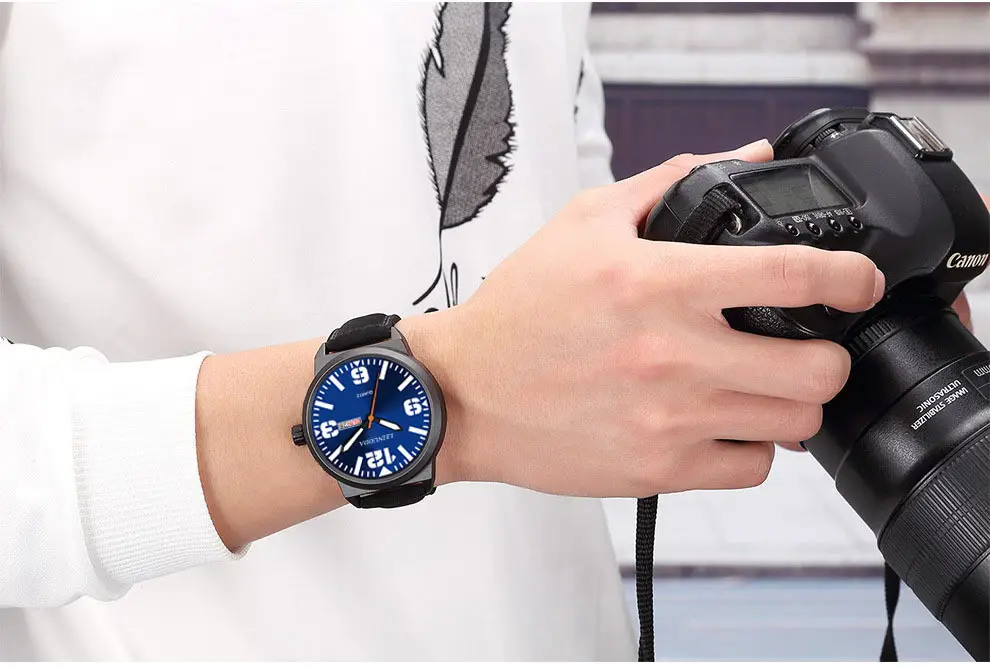 Men's Waterproof Large Dial Quartz Watch Belt — feature 10