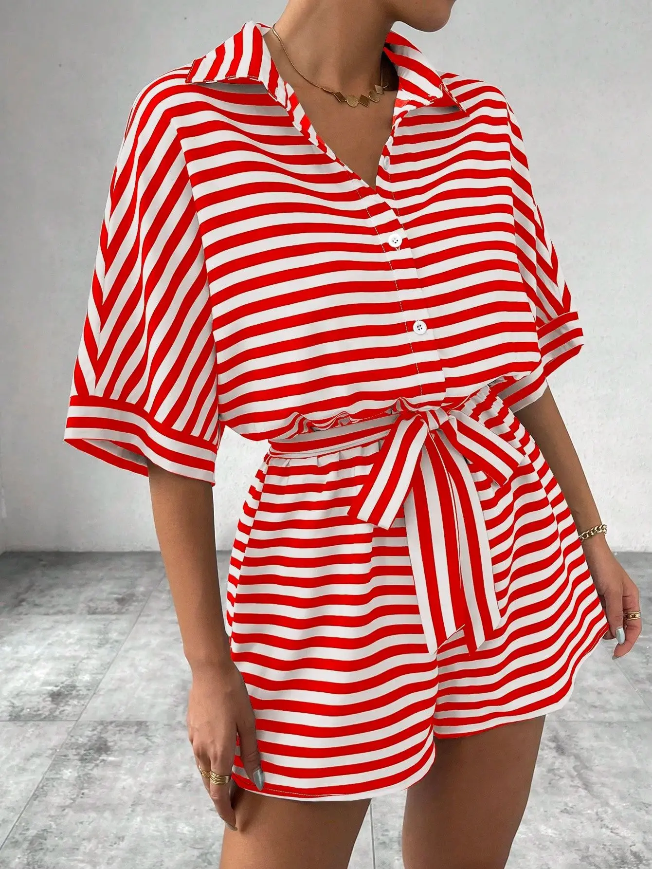 Women Striped Lapel Cardigan Belt Shorts Suit Red White — feature 12