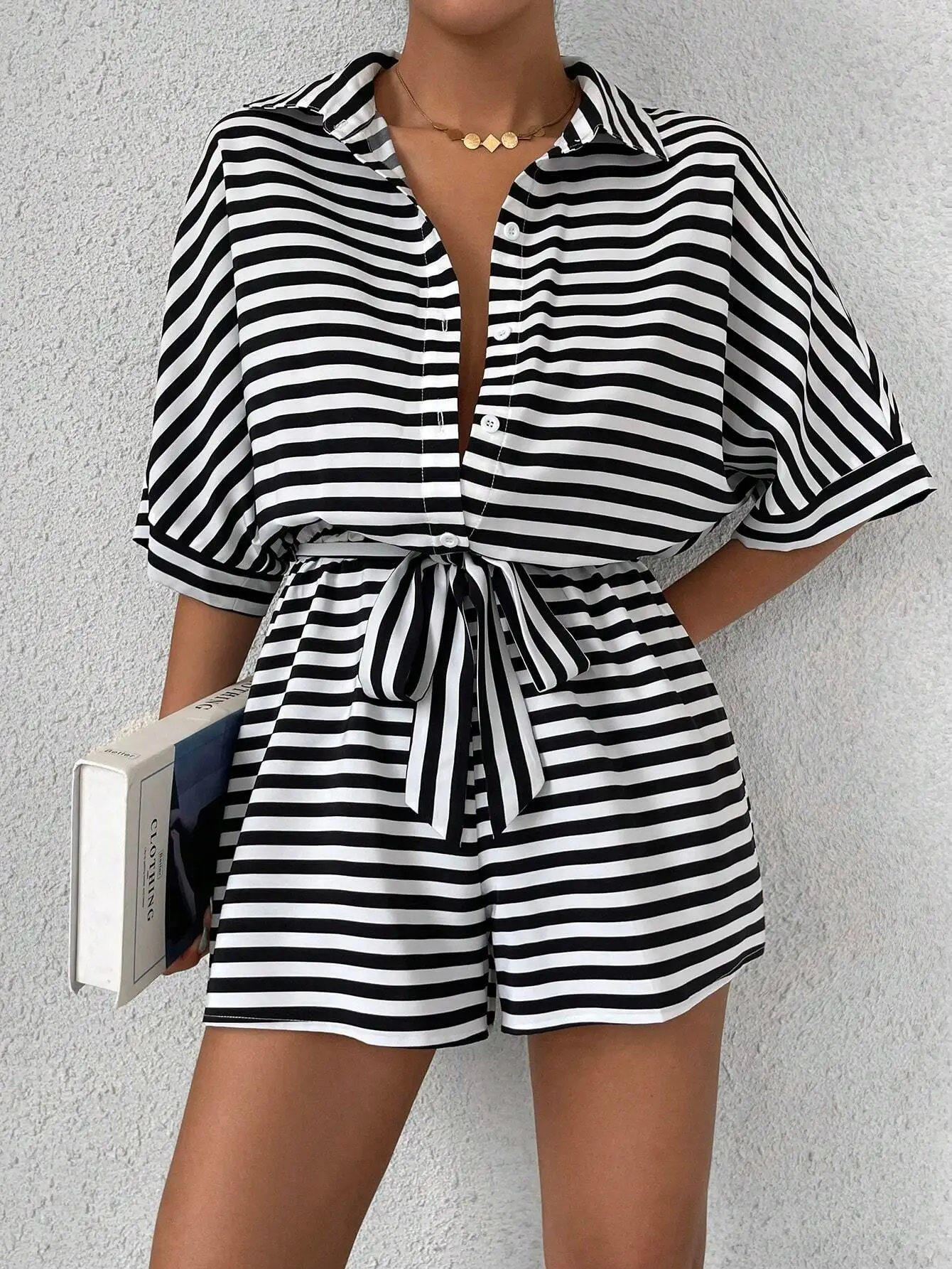 Women Striped Lapel Cardigan Belt Shorts Suit Red White — feature 20