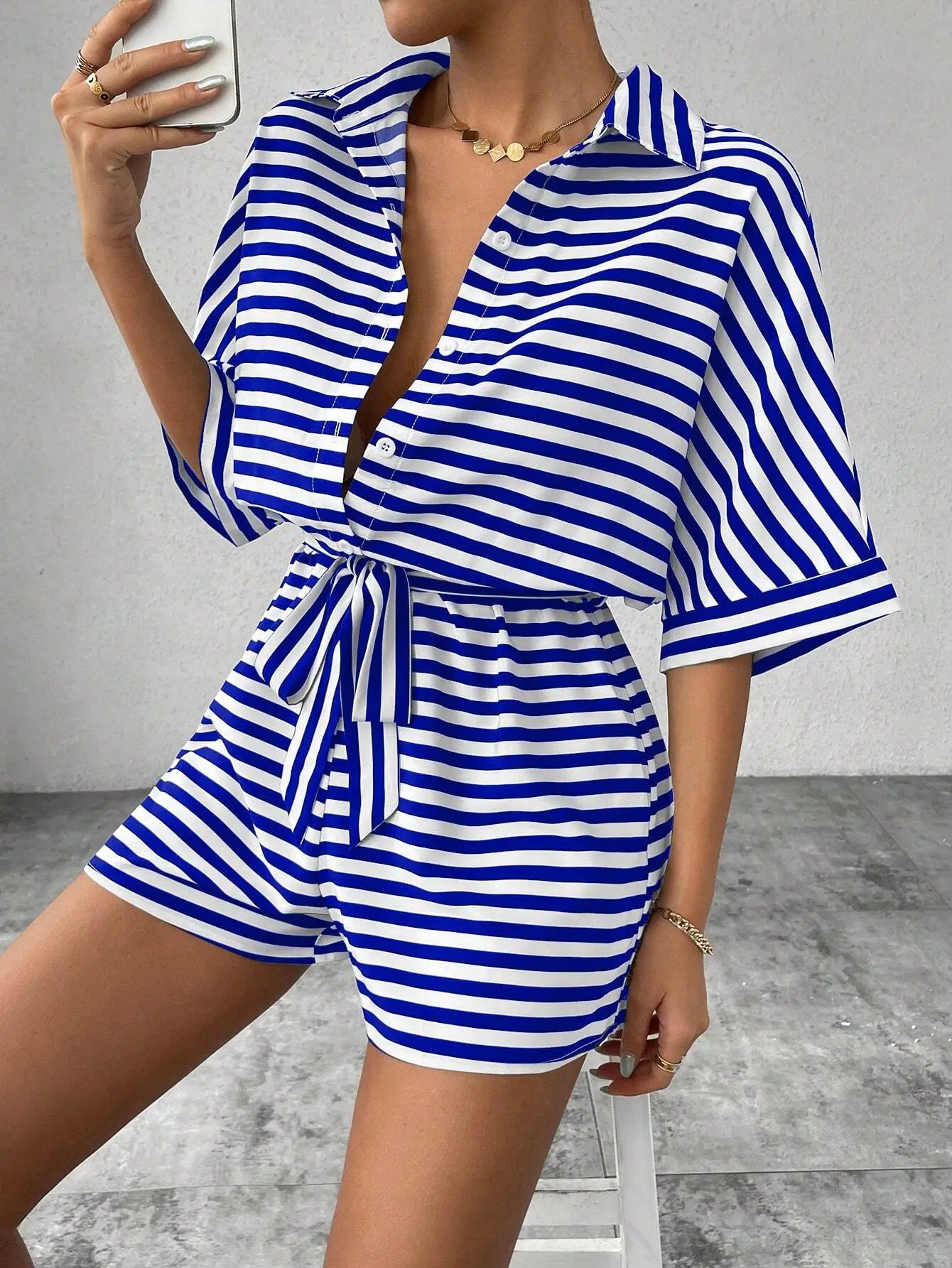 Women Striped Lapel Cardigan Belt Shorts Suit Red White — feature 32