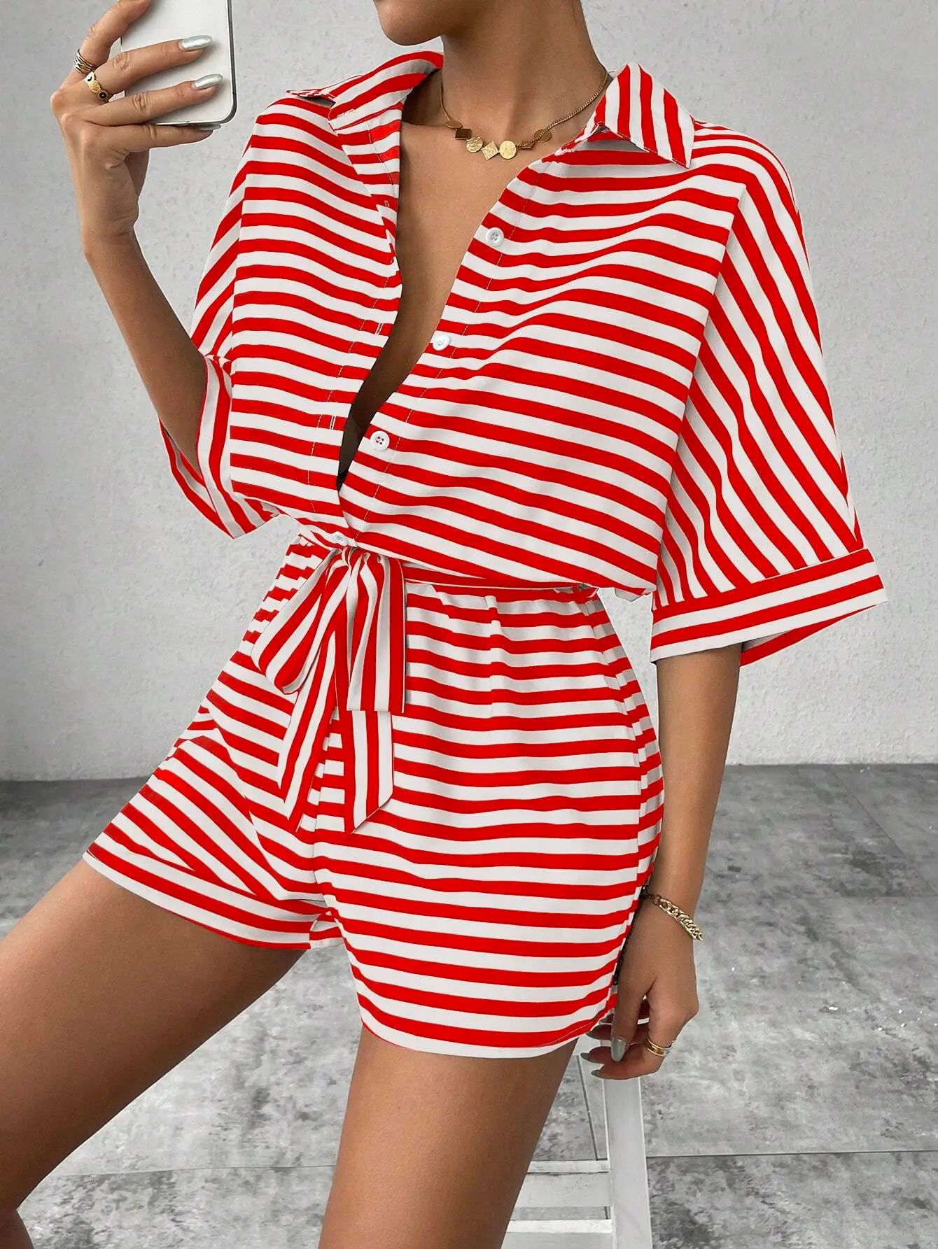 Women Striped Lapel Cardigan Belt Shorts Suit Red White — feature 8
