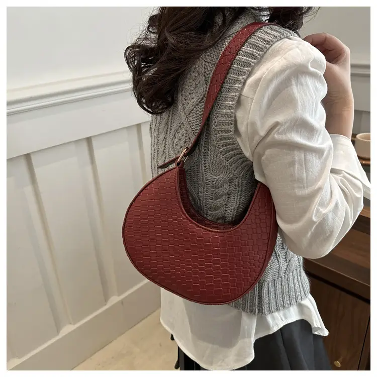 Women's Maroon Woven Shoulder Bag with Adjustable Strap — feature 15