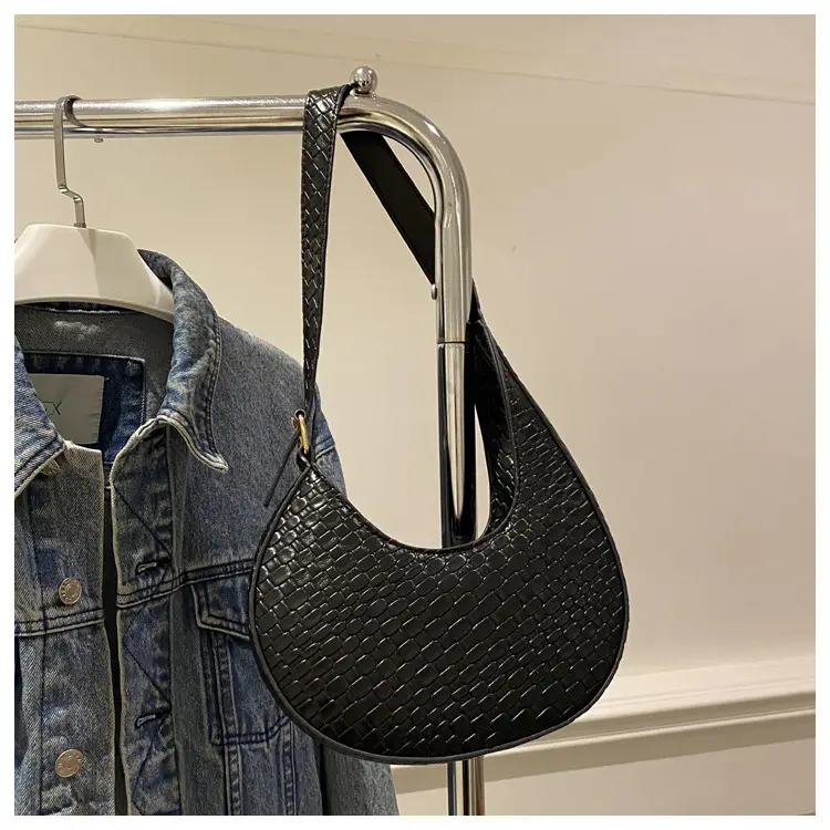 Women's Maroon Woven Shoulder Bag with Adjustable Strap — feature 28