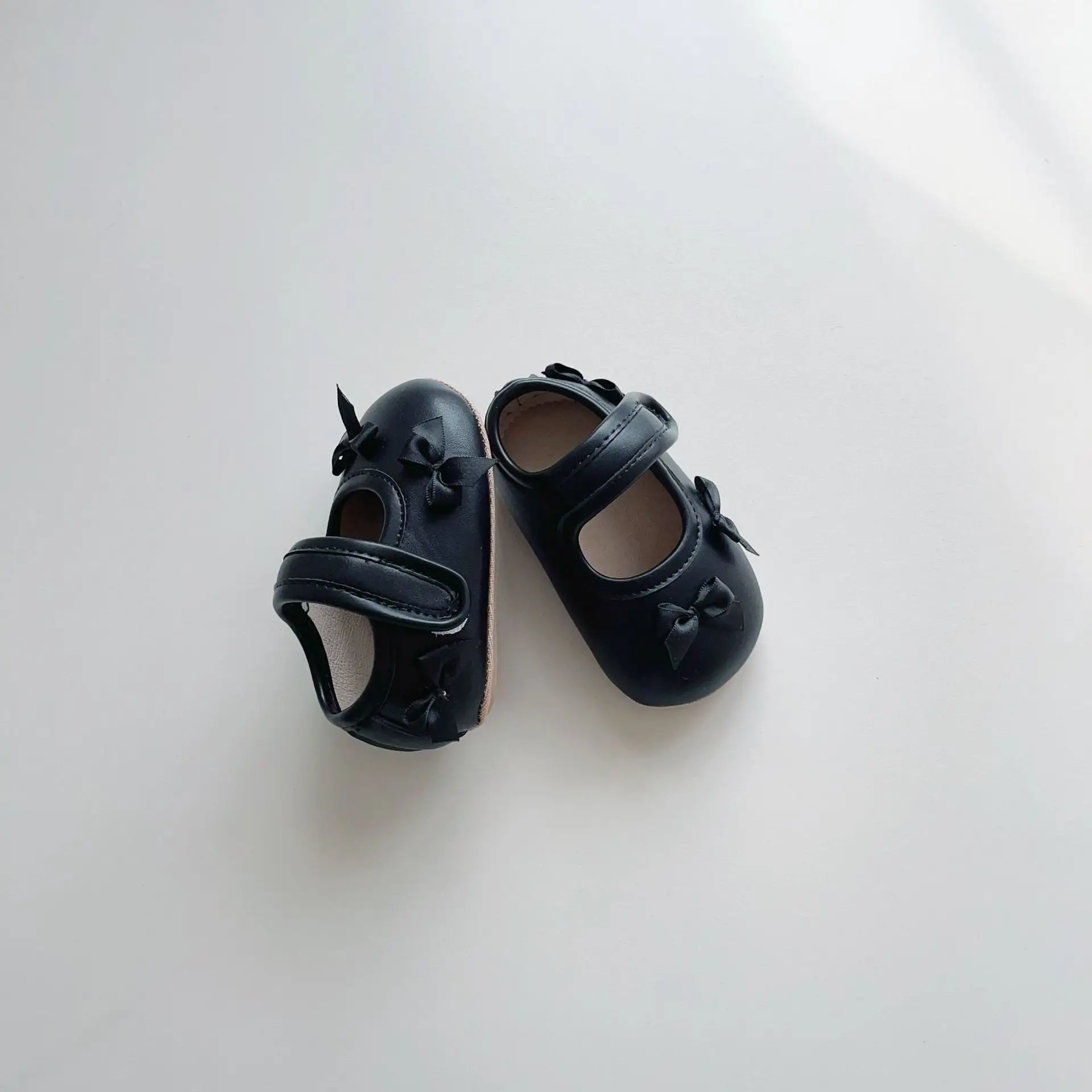 Baby Bow Velcro Shoes for 0-2 Years Non-Slip Soft Sole — feature 19