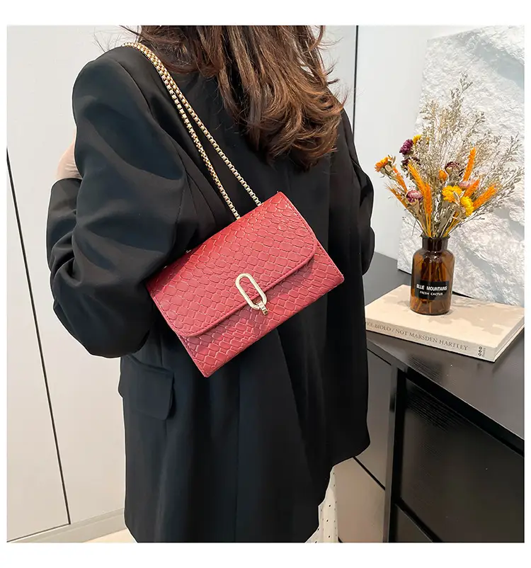 Trendy Woven Brown Shoulder Bag with Retro Lock — feature 12