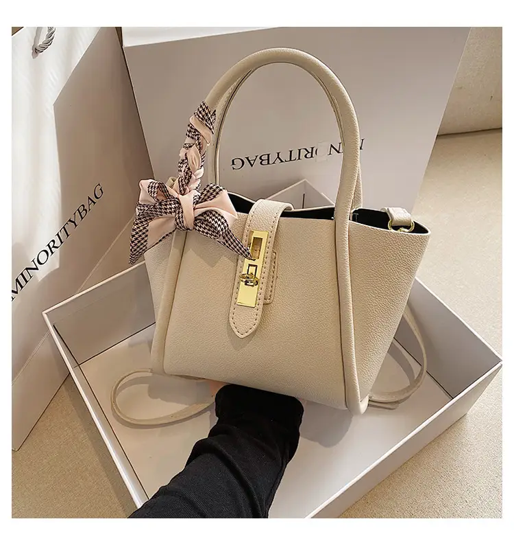 Black Crossbody Bag with Bow for Women 2025 — feature 14
