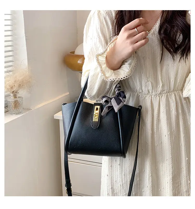 Black Crossbody Bag with Bow for Women 2025 — feature 16