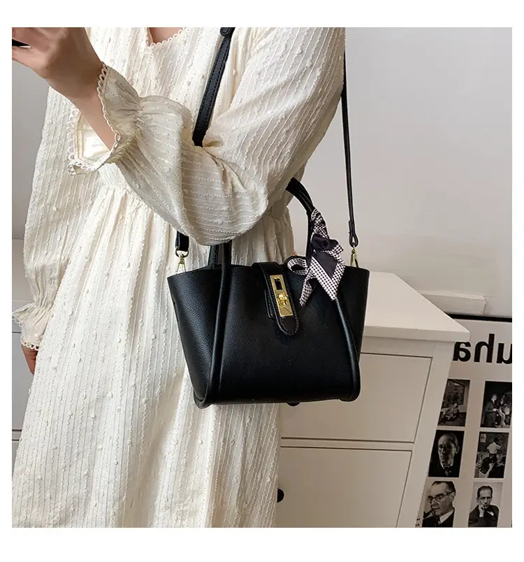 Black Crossbody Bag with Bow for Women 2025 — feature 18
