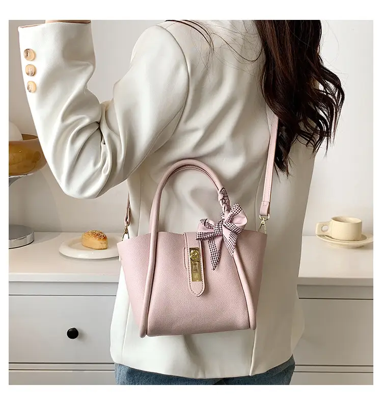 Black Crossbody Bag with Bow for Women 2025 — feature 22