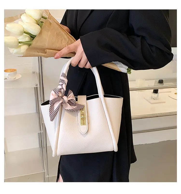 Black Crossbody Bag with Bow for Women 2025 — feature 23