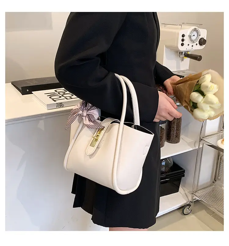 Black Crossbody Bag with Bow for Women 2025 — feature 24