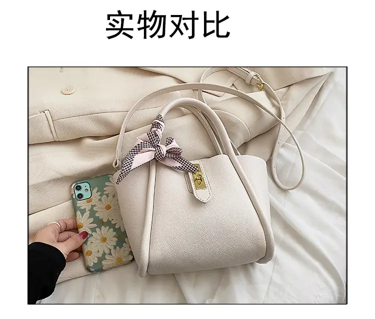Black Crossbody Bag with Bow for Women 2025 — feature 3