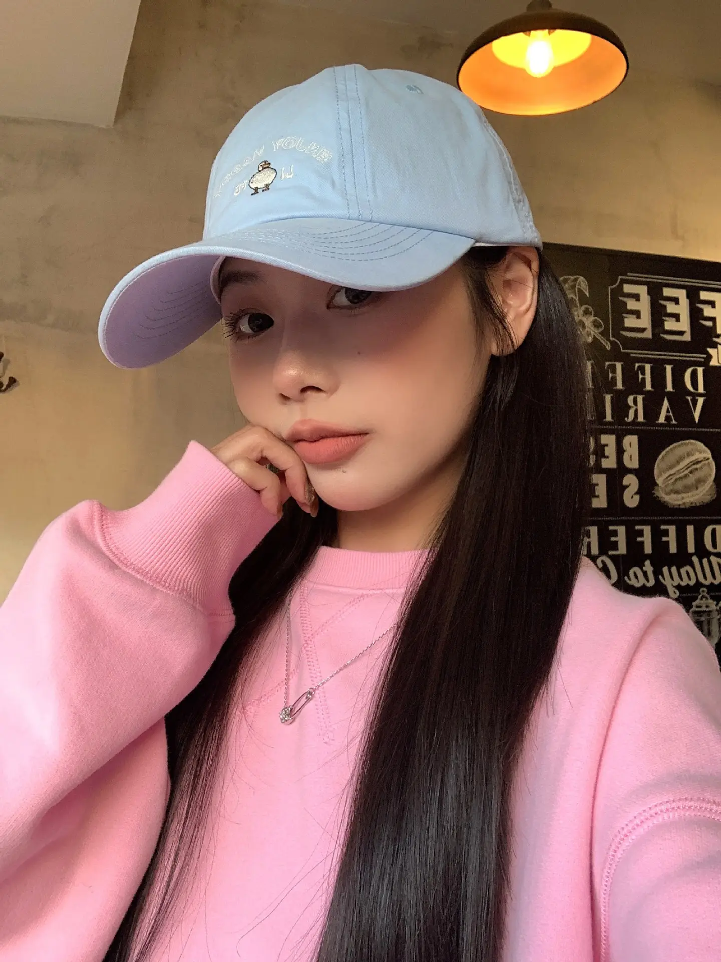 Light Blue Cartoon Embroidered Baseball Cap for Women — feature 14