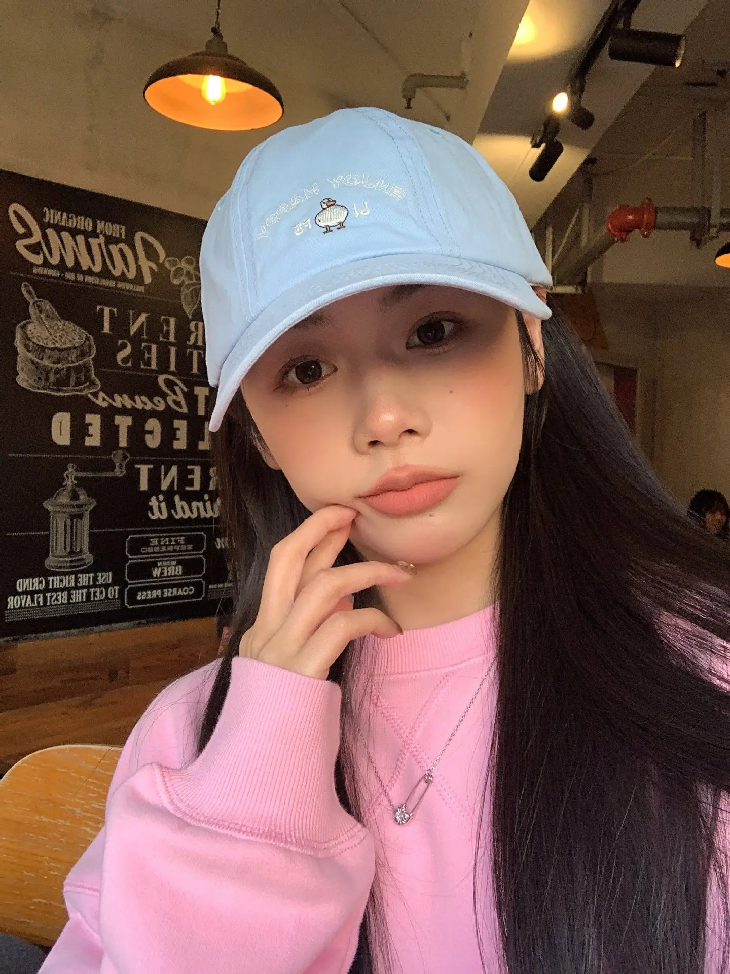 Light Blue Cartoon Embroidered Baseball Cap for Women — feature 8