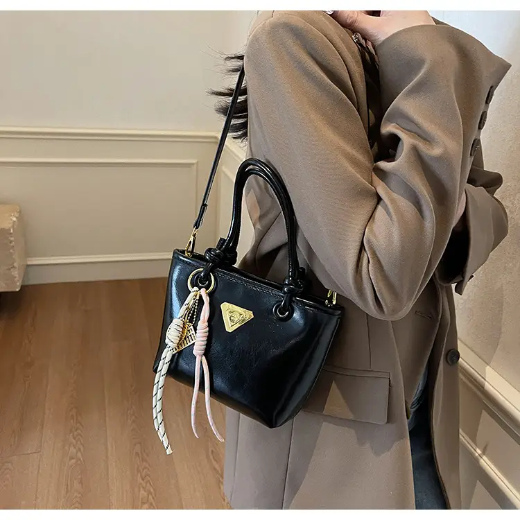 Women's Light Blue Retro Handbag with Gold Plated Logo — feature 22