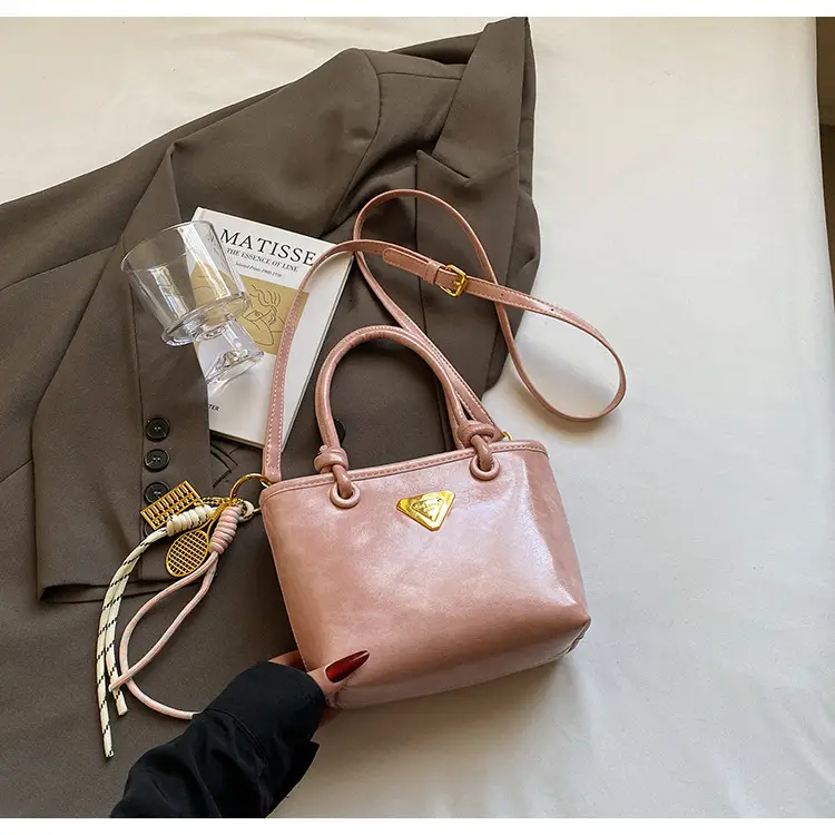 Women's Light Blue Retro Handbag with Gold Plated Logo — feature 35