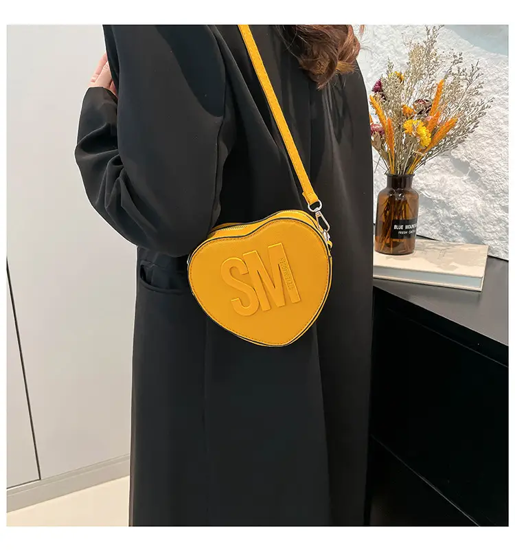 Heart Shaped Women's Black Shoulder Bag with SM Logo — feature 13
