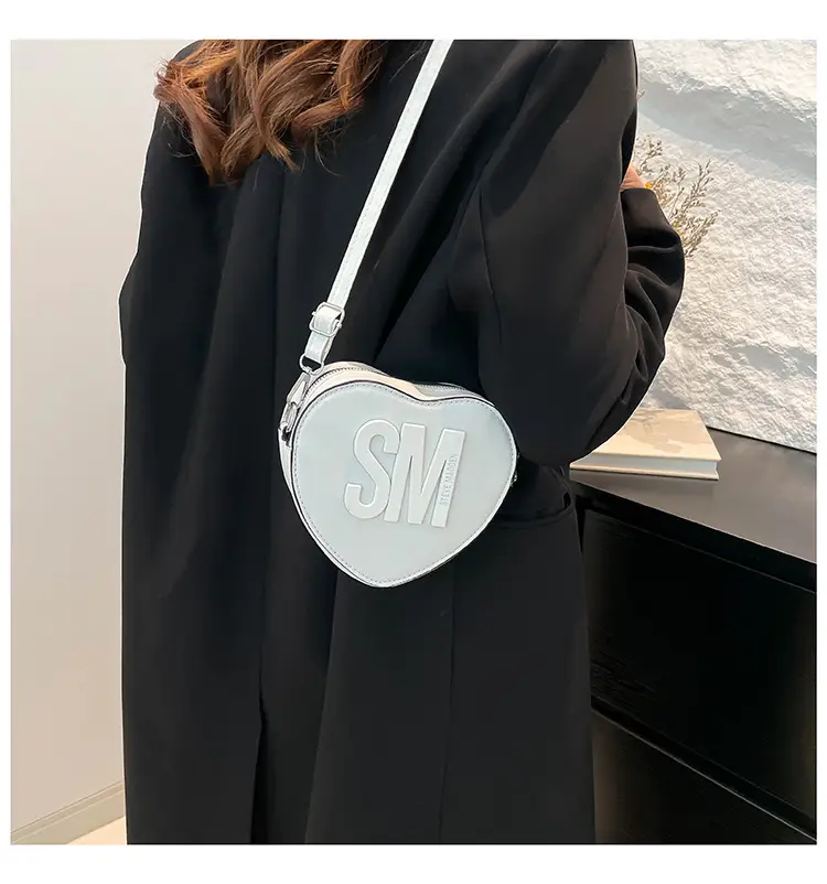 Heart Shaped Women's Black Shoulder Bag with SM Logo — feature 15