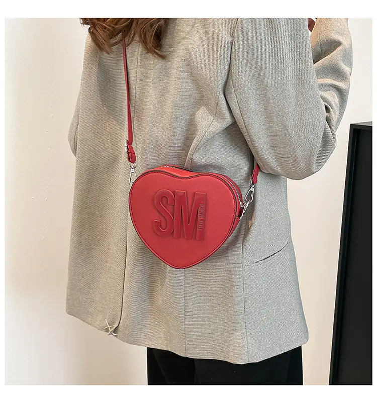 Heart Shaped Women's Black Shoulder Bag with SM Logo — feature 19