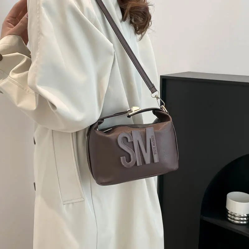 Yellow Square Shoulder Bag with "SM" Print - Image 9