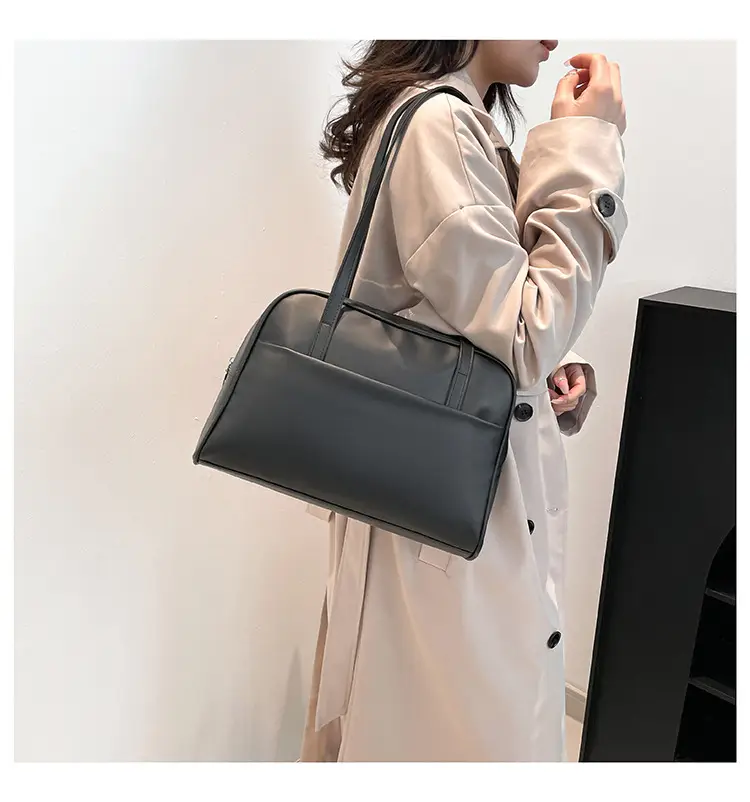 Korean Style Large Capacity Women's Shoulder Bag — feature 13