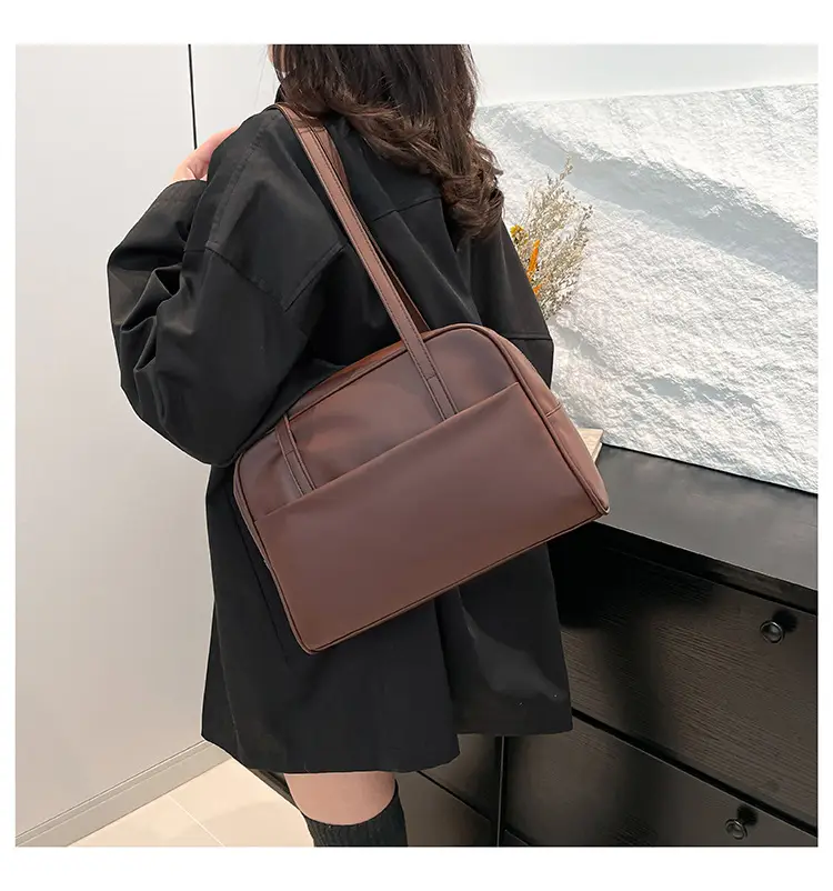 Korean Style Large Capacity Women's Shoulder Bag — feature 16