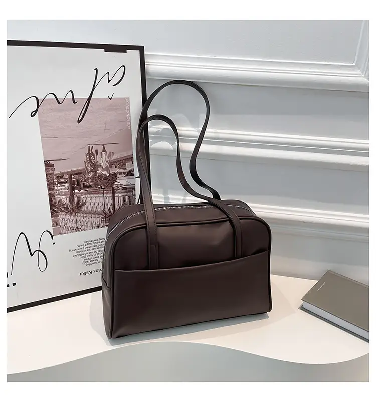 Korean Style Large Capacity Women's Shoulder Bag — feature 24