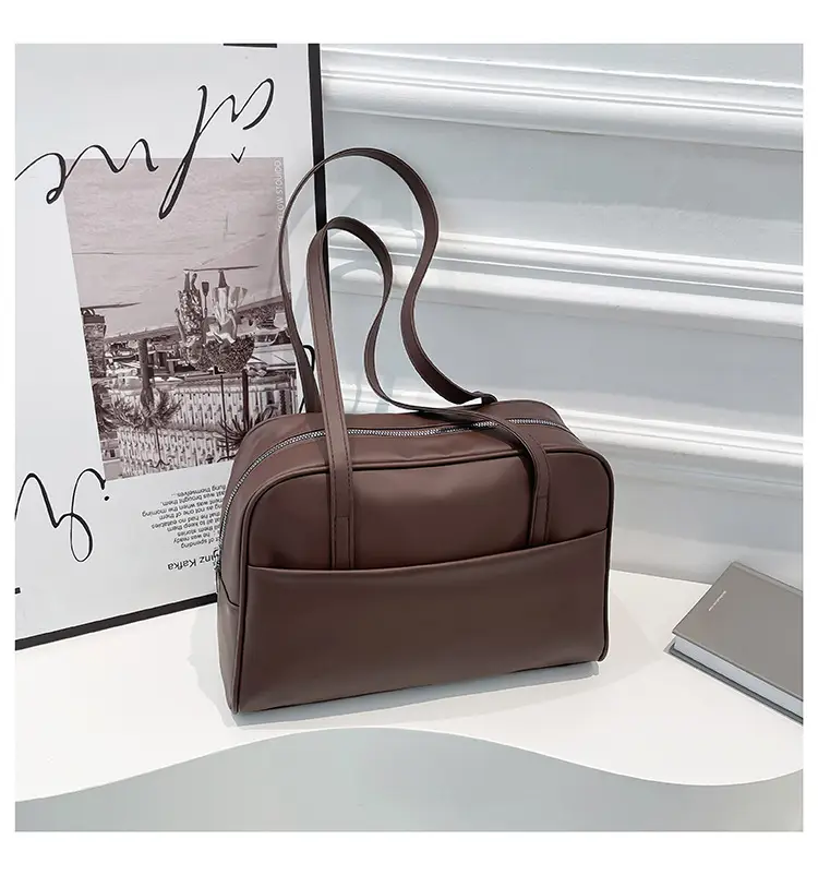 Korean Style Large Capacity Women's Shoulder Bag — feature 25