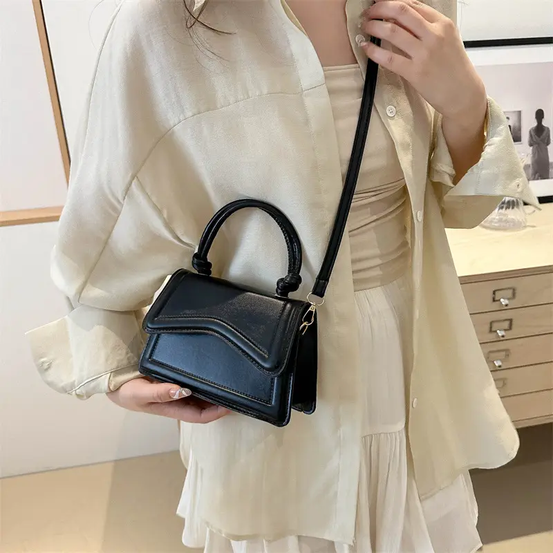 Small Square Beige Women's Shoulder Bag 2025 - Image 7
