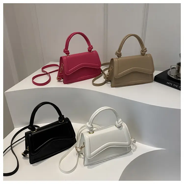 Small Square Beige Women's Shoulder Bag 2025 — feature 21