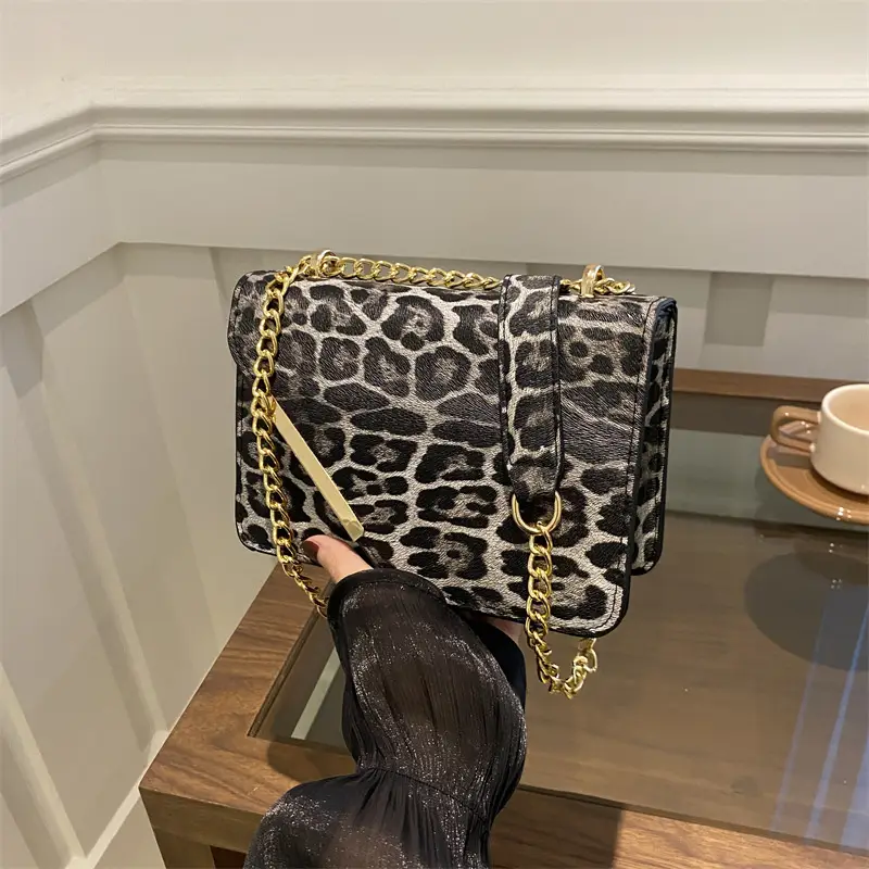 Leopard Print Chain Shoulder Bag for Women - Image 6