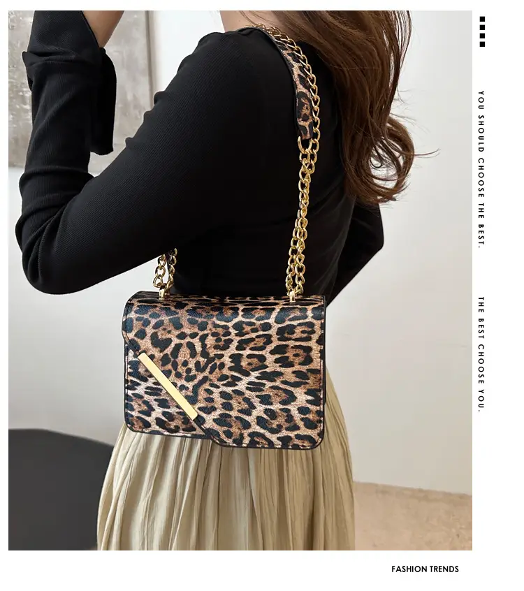 Leopard Print Chain Shoulder Bag for Women — feature 1