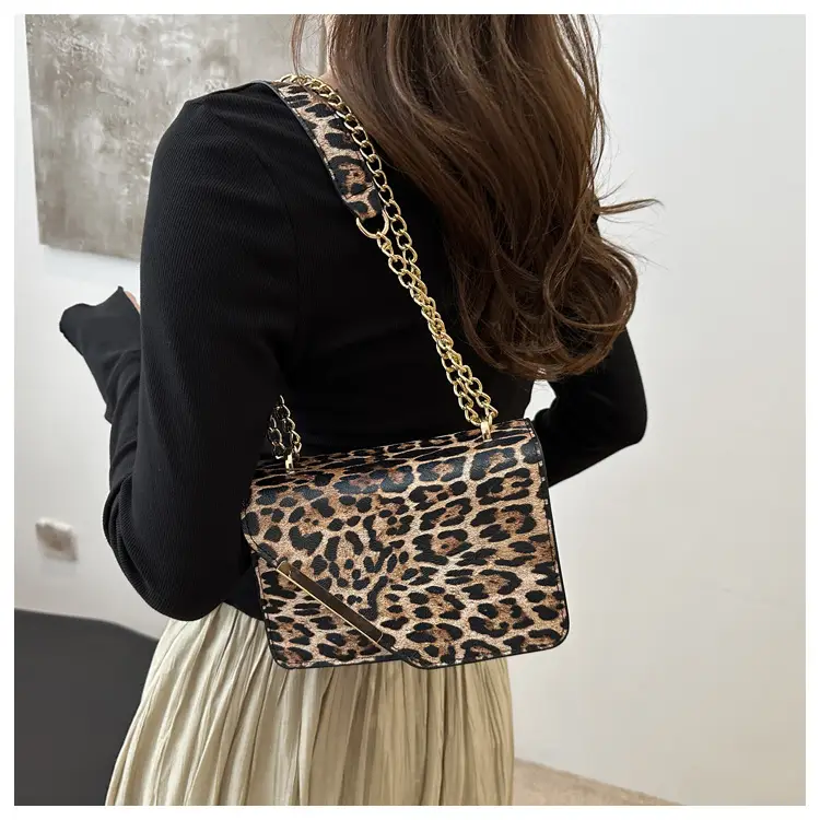 Leopard Print Chain Shoulder Bag for Women — feature 10