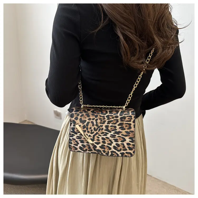 Leopard Print Chain Shoulder Bag for Women — feature 12